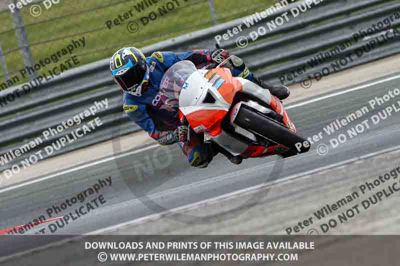cadwell no limits trackday;cadwell park;cadwell park photographs;cadwell trackday photographs;enduro digital images;event digital images;eventdigitalimages;navarra;no limits trackdays;peter wileman photography;racing digital images;trackday digital images;trackday photos